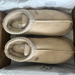 UGG Tan Slippers